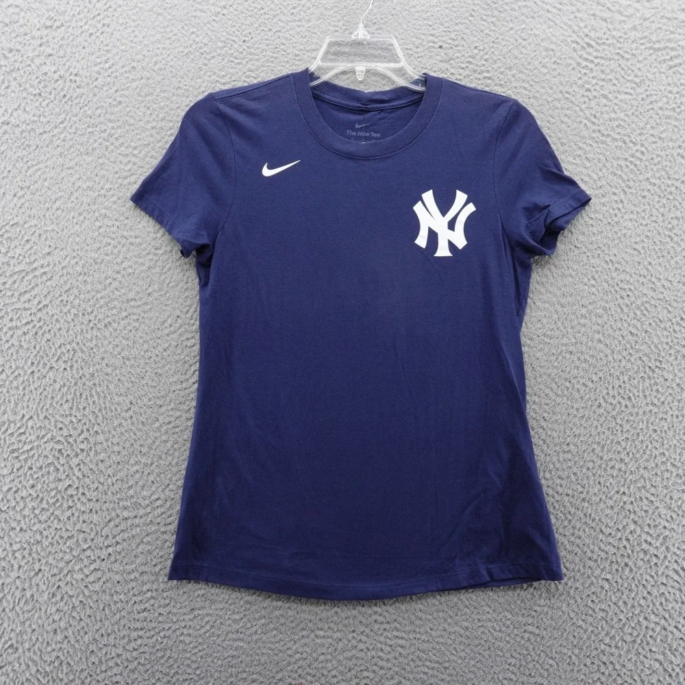 The Nike Tee New York Yankees MLB TShirt Womens Size Medium DJ LeMahieu‎ NWT